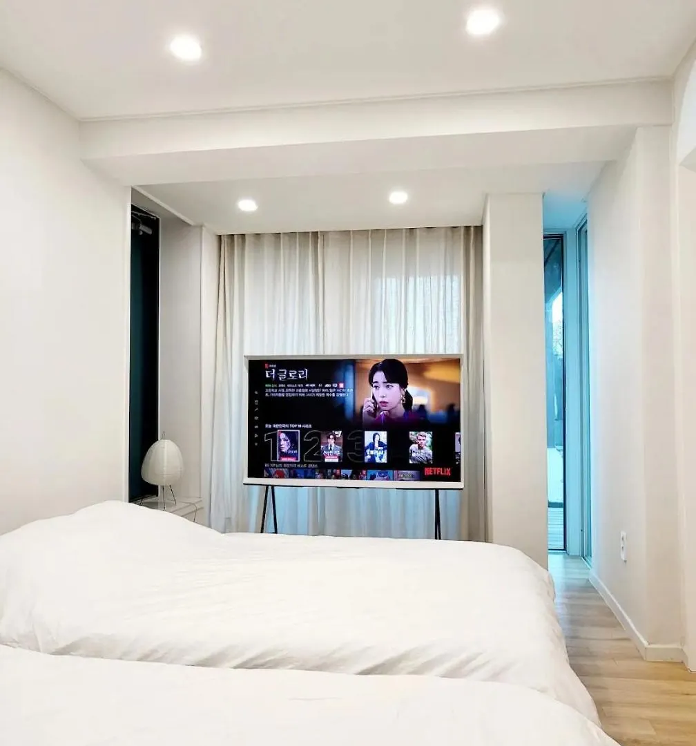 Blik Stille Hyochang 101 Yongsan Premium House Сеул Вилла