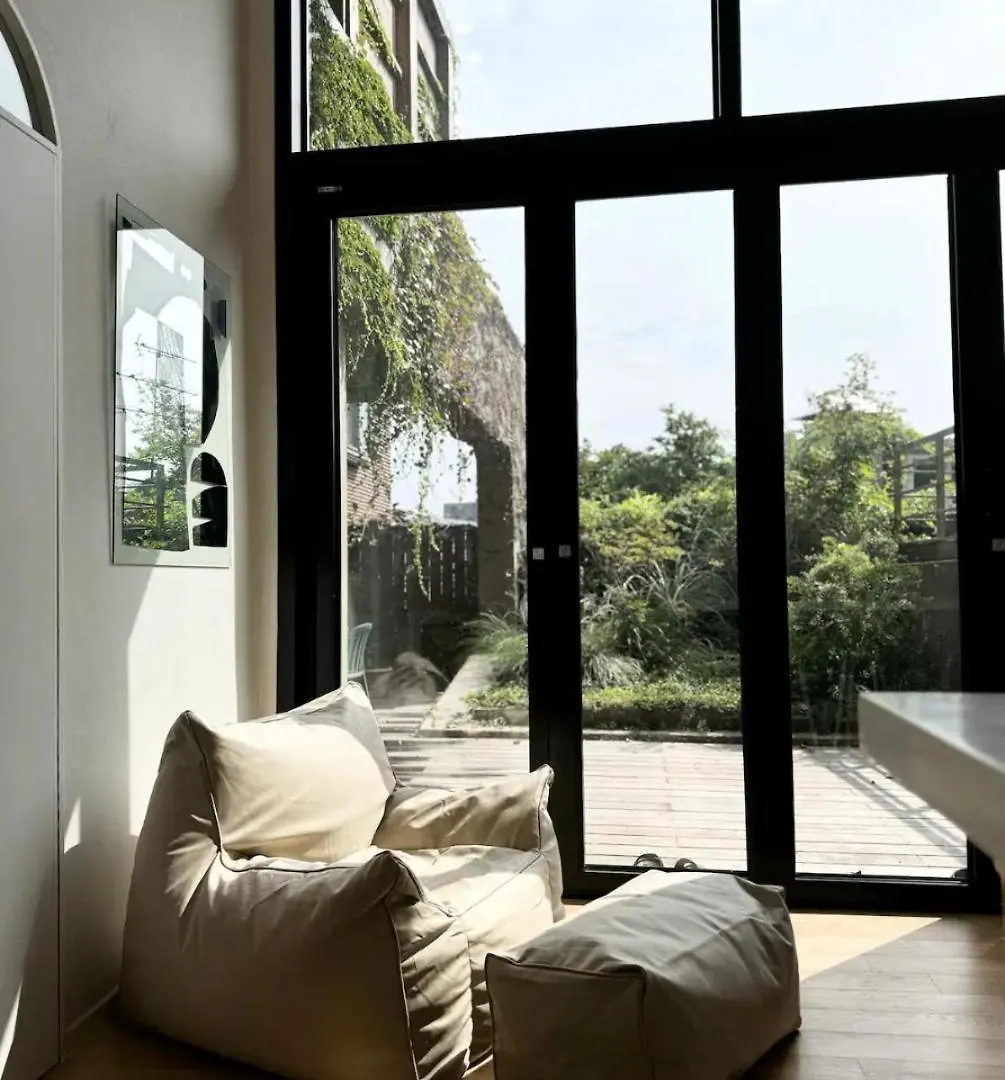 Вилла Blik Stille Hyochang 101 Yongsan Premium House Сеул Южная Корея